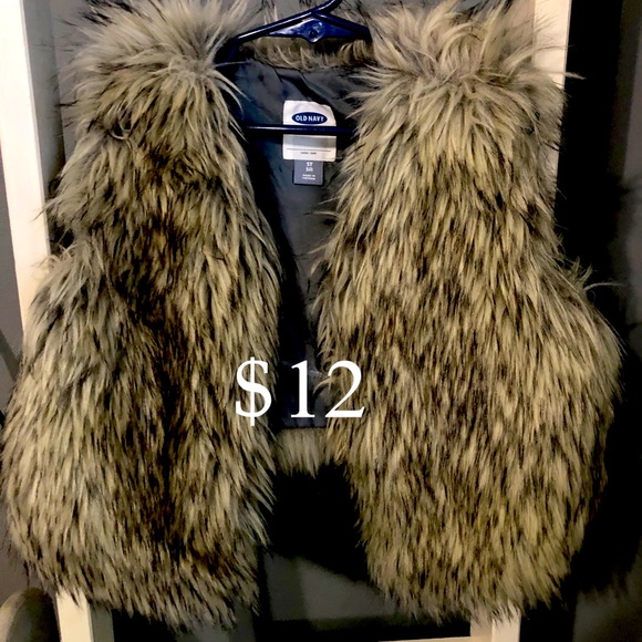 Old Navy Other - Toddler faux vest